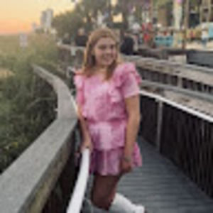 Meet your Posher, Lo